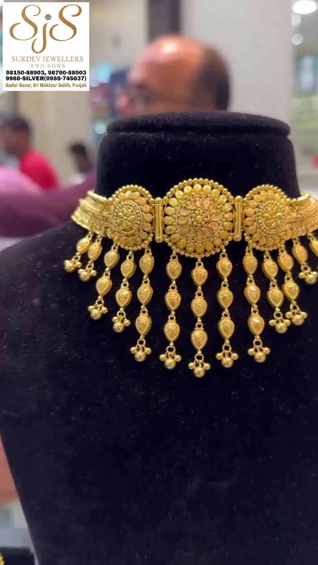 22K gold choker with jhumki drops